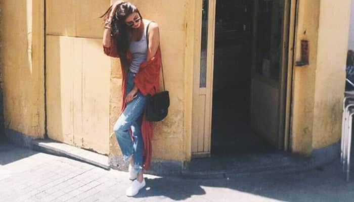 Athiya Shetty to turn showstopper for Masaba Gupta at India Fashion Week!