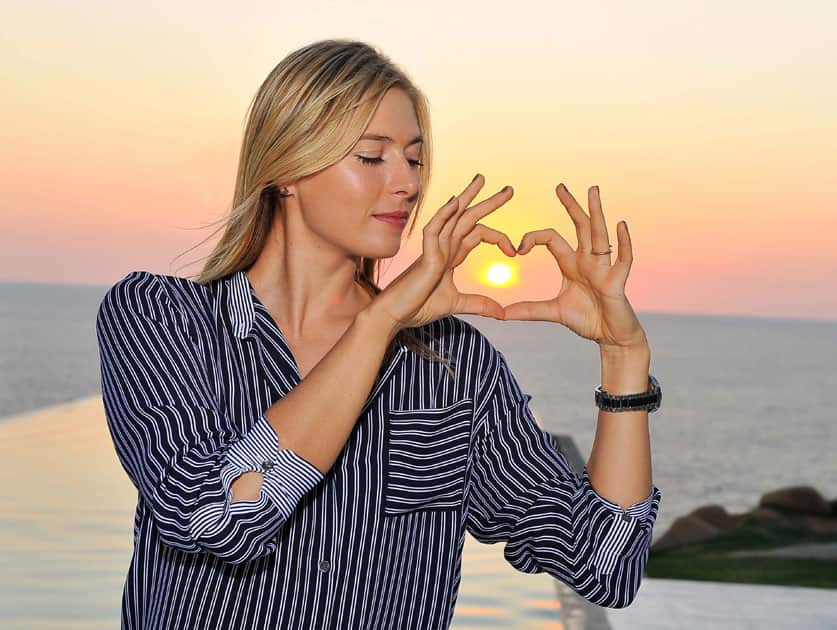 Maria Sharapova enjoys her free time in Acapulco.