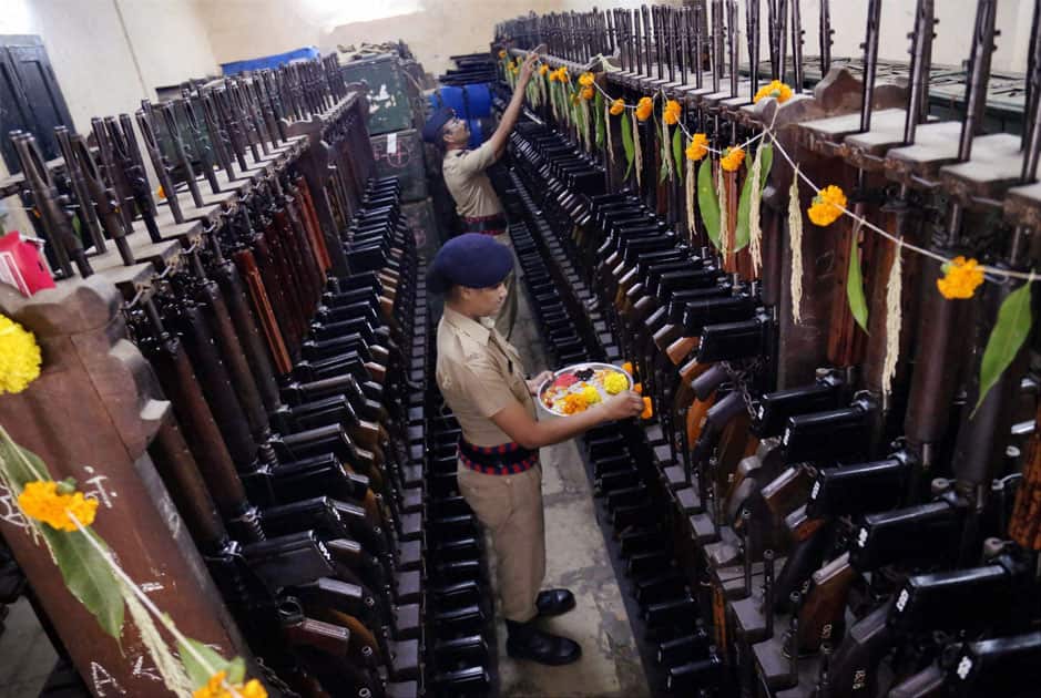 Weapons puja in Mumbai