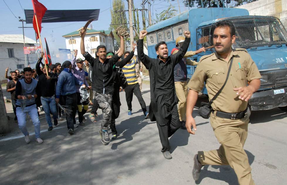 Muharram procession amid curfew
