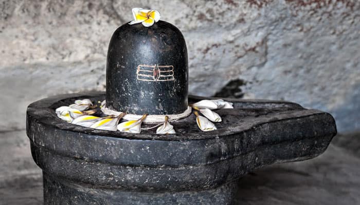 Emerald Shiva Linga worth crores of rupees goes missing from temple in