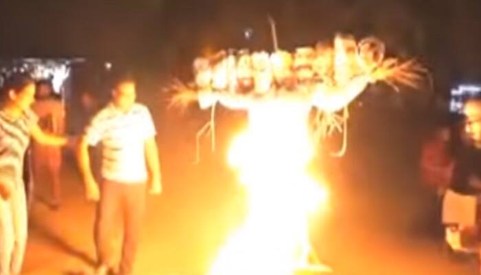 JNU orders probe into effigy burning of PM Narendra Modi by NSUI students