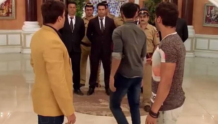 &#039;Kumkum Bhagya&#039; Episode 690 — Purab tightens Abhi&#039;s security