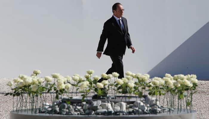 Francois Hollande pays tribute to Nice truck attack victims