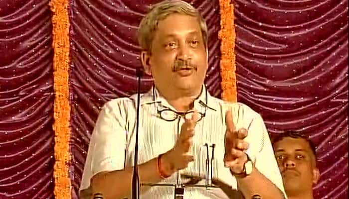 Congress slams Union Defence Minister Manohar Parrikar for crediting RSS for &#039;operations along LoC&#039;