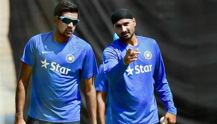 Ravichandran Ashwin responds to being caught liking a &#039;Hate Tweet&#039; against Harbhajan Singh