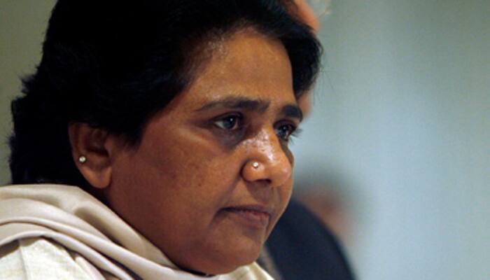 Mayawati attacks Manohar Parrikar for giving credit to RSS for surgical strikes