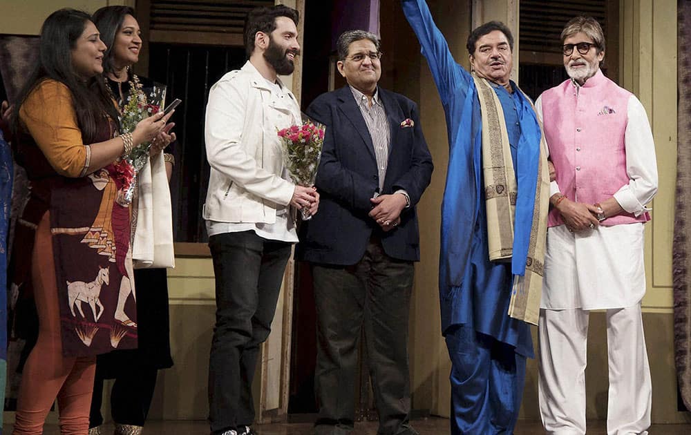 Amitabh Bachchan and Shatrughan Sinha share the stage at NCPA theatre in Mumbai