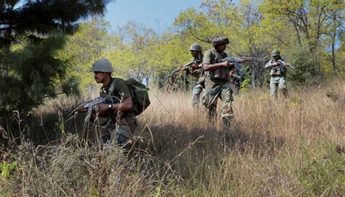 Pakistan violates ceasefire in J&amp;K&#039;s Hiranagar, India hits back; Pak Ranger killed, BSF jawan injured