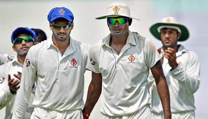 Ranji Trophy: Karnataka in driver&#039;s seat against Delhi after day 2