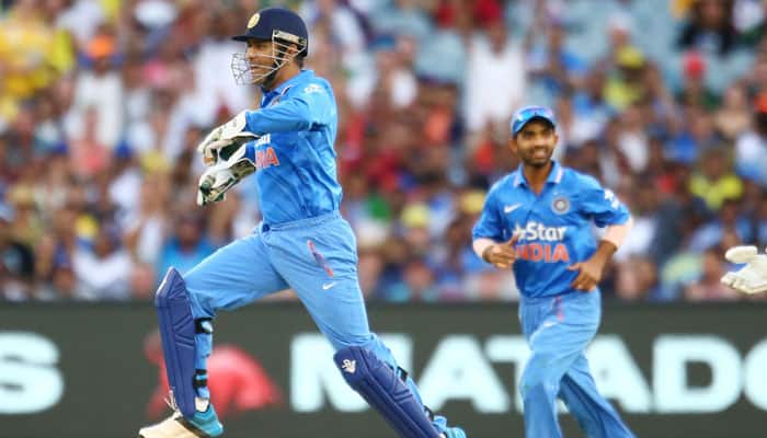 MS Dhoni sets example for youngsters with lightning quick stumping to dismiss Luke Ronchi- Video