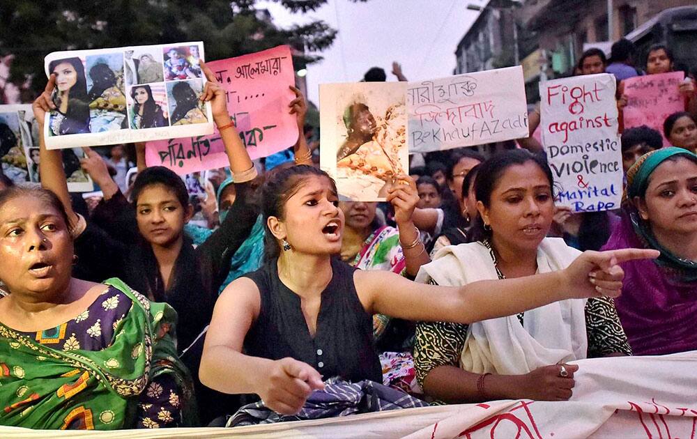 Women protest againt domestic violence