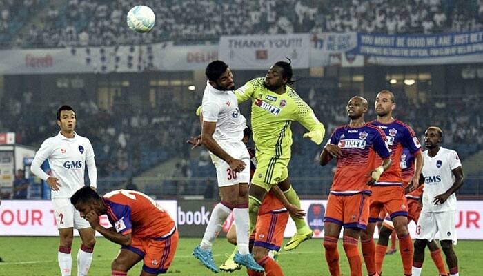Indian Super League: Delhi Dynamos, Pune FC labour to 1-1 draw