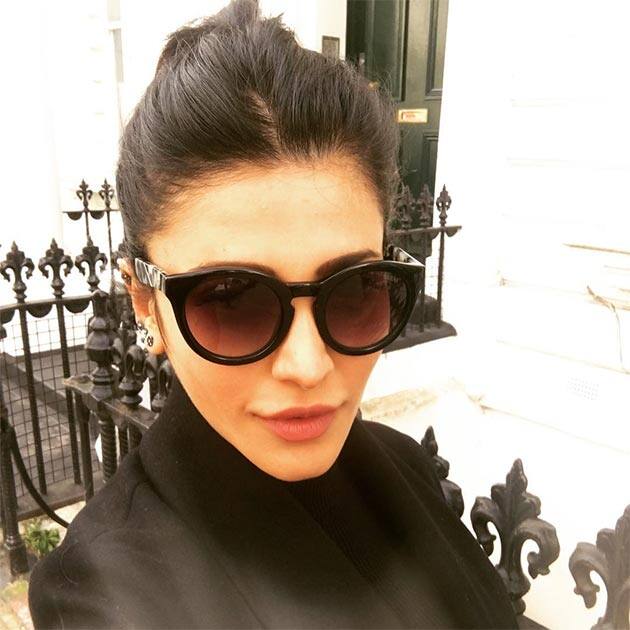 Instagram/shrutzhaasan