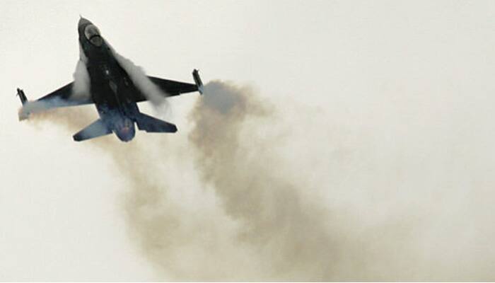 India offers to buy 200 foreign combat jets - if  they&#039;re Made in India