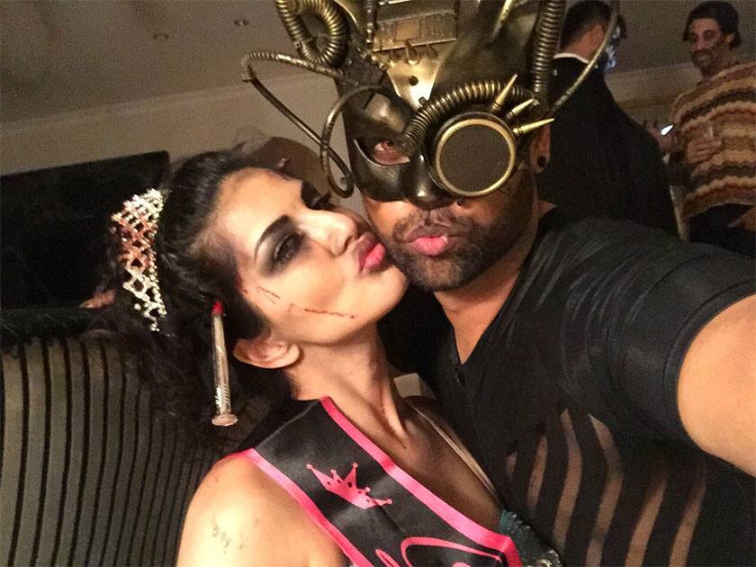 halloween #party @SunnyLeone & @DanielWeber99 place