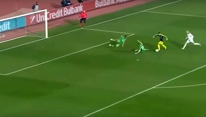 Mesut Ozil produces Lionel Messi-esque goal in Arsenal&#039;s Champions League win over Ludogorets – Video