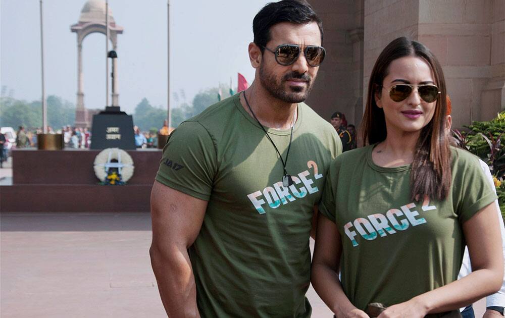 John Abraham and Sonakshi Sinha at Amar Jawan Jyoti