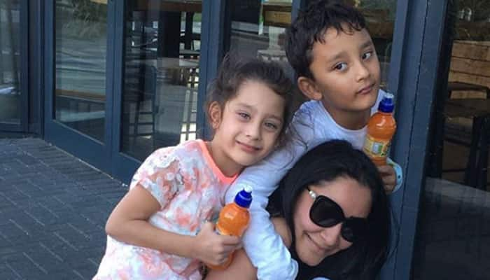 Maanayata Dutt and twin kids have fun in Sri Lanka 