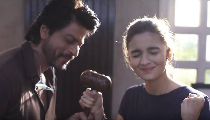 Here&#039;s what making of title track &#039;Love You Zindagi&#039; felt like for Alia Bhatt, Shah Rukh Khan! 