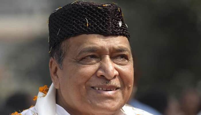 Tributes paid to legendary Assamese singer Dr Bhupen Hazarika on fifth death anniversary