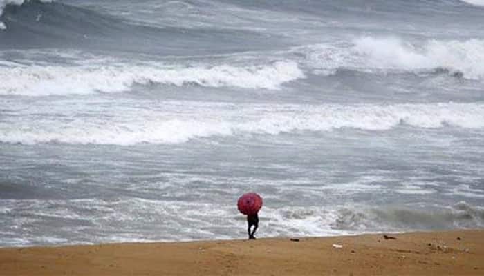 Tripura on cyclone alert, drizzling on for 72 hours