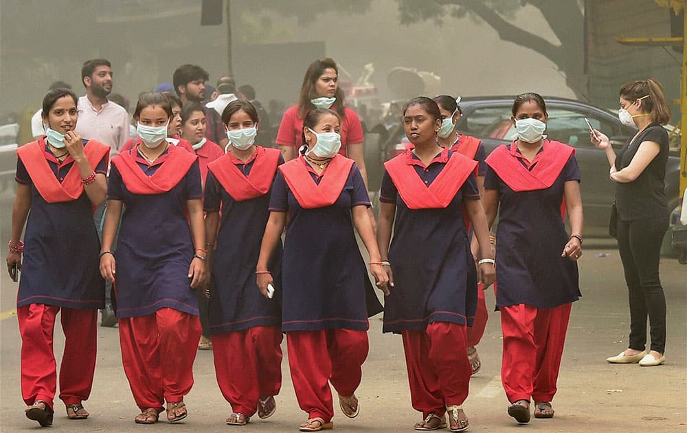 Citizens protest against air pollution