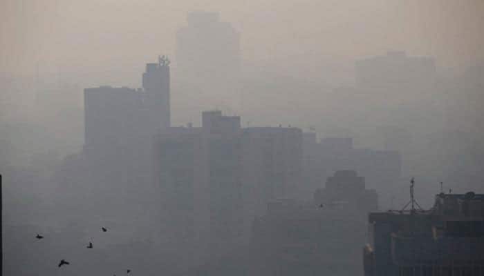 Delhi air pollution: LG convenes high-level meet; Metro suspends all excavation, dismantling work 