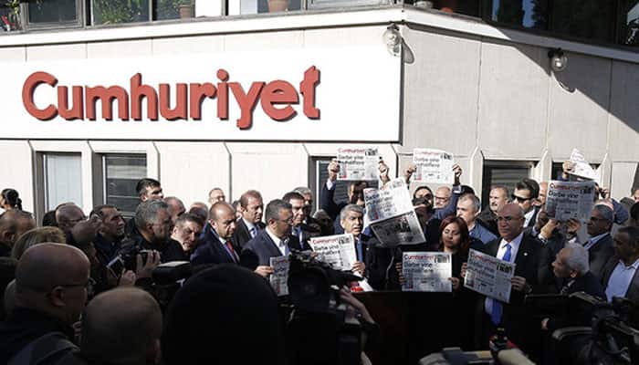 Turkey detains head of opposition Cumhuriyet newspaper: Report