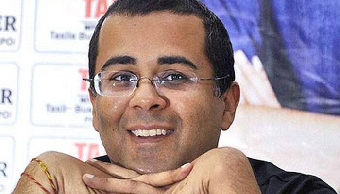 Chetan Bhagat demands good execution of demonetisation move, says &#039;don&#039;t use patriotism as excuse for bad operations&#039;