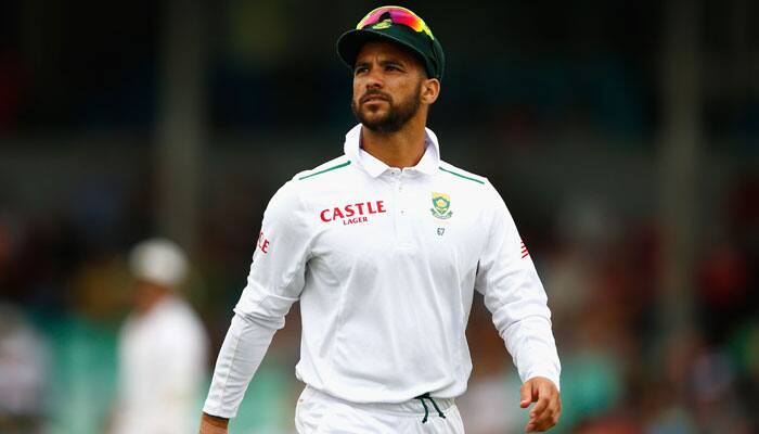 WATCH: JP Duminy&#039;s BRILLIANT low catch to dismiss Mitchell Starc during 2nd Aus-SA Test