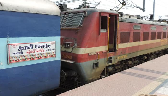 Two women killed, four injured by Vaishali Superfast Express in Bihar