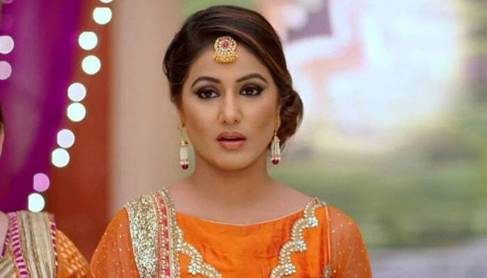 Bigg Boss 10: Hina Khan of &#039;Yeh Rishta Kya Kehlata Hai&#039; NOT a wild card entry!