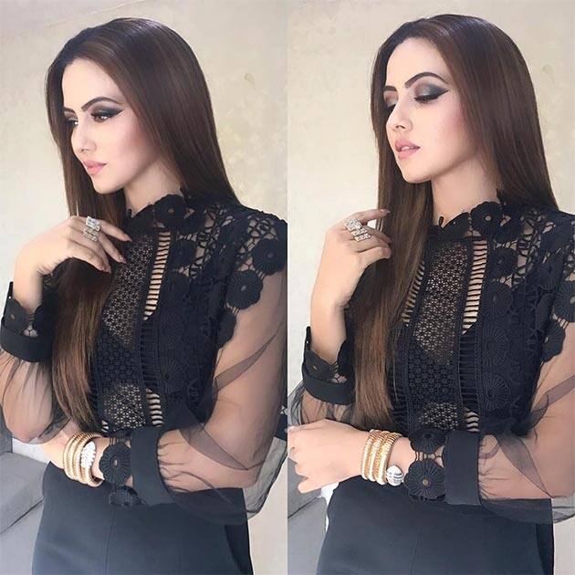 Instagram/sanakhaan21 Instagram/sanakhaan21
