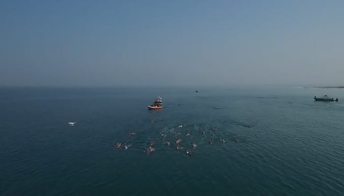 Dead Sea drying out by 3.3 feet per year – Swimmers cross Salt Lake for eco awareness (Watch video)