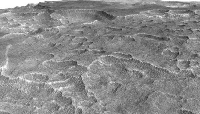 Massive underground ice deposit on Mars - And it&#039;s bigger than New Mexico!