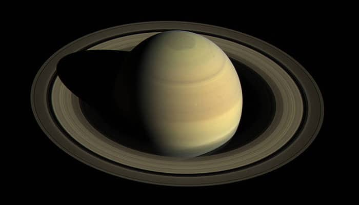 NASA&#039;s Cassini spacecraft to make its closest flyby of Saturn&#039;s rings soon!