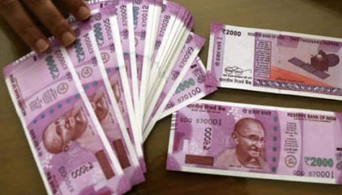 Rs 2,000 fake currency notes seized near Hyderabad, 6 held