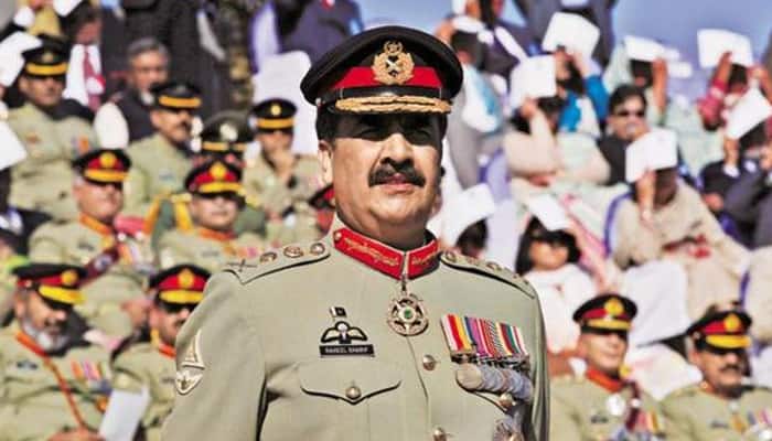 Outgoing Pakistan Army chief pays farewell visits to President, PM