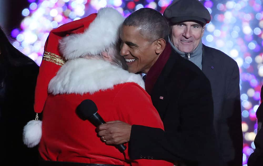 President Obama Lights National Christmas Tree