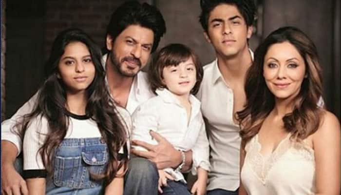 Shah Rukh Khan and family looks PICTURE PERFECT, we say touch wood!