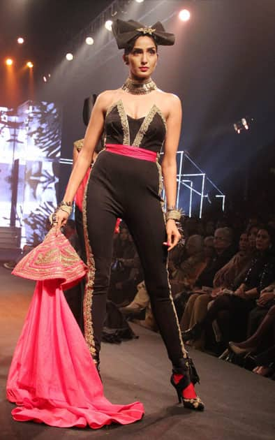 Blenders Pride Fashion Tour 2016