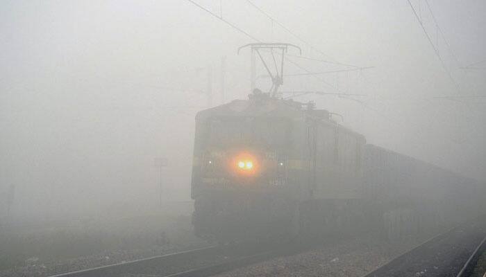 Heavy fog engulfs Delhi; nine flights delayed, 54 trains running late 
