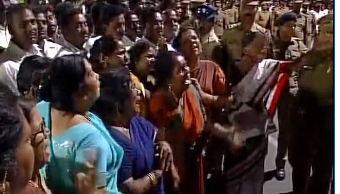 #RIPAmma: Tamil Nadu government announces seven-day mourning for the demise of Jayalalithaa