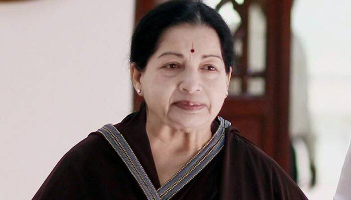 Jayalalithaa dies: Supporters shave heads in Tamil Nadu – Watch video
