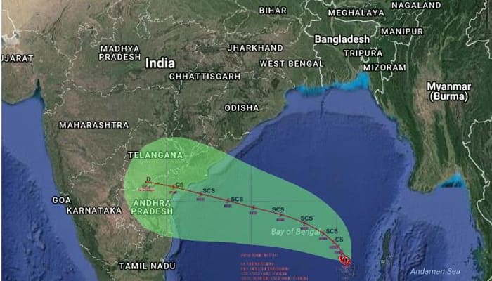 Cyclonic Vardah intensifies, to hit Andhra Pradesh coast on Dec 12; CM Chandrababu Naidu chairs meet