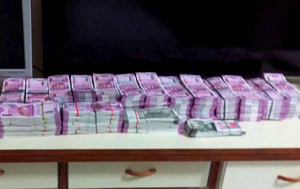 Cash recovered in Guwahati