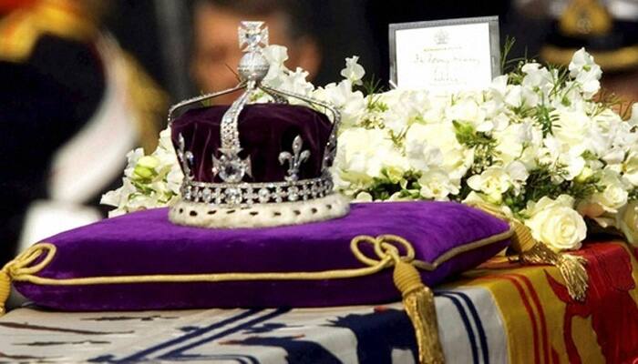 William Dalrymple launches book on &#039;Kohinoor&#039; diamond