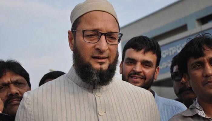 If bank is open in Muslim areas it is declared &#039;red zone&#039;: Asaduddin Owaisi on demonetisation