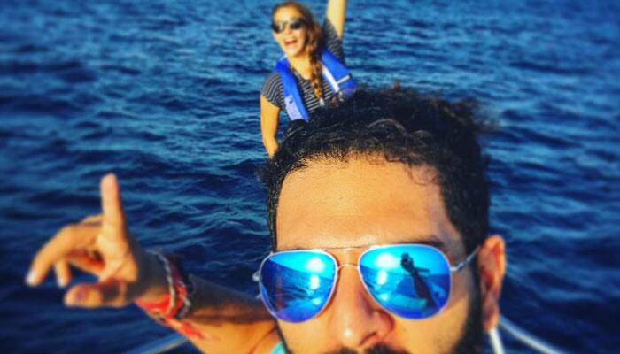 Yuvraj Singh, Hazel Keech have a gala time at beach-side honeymoon